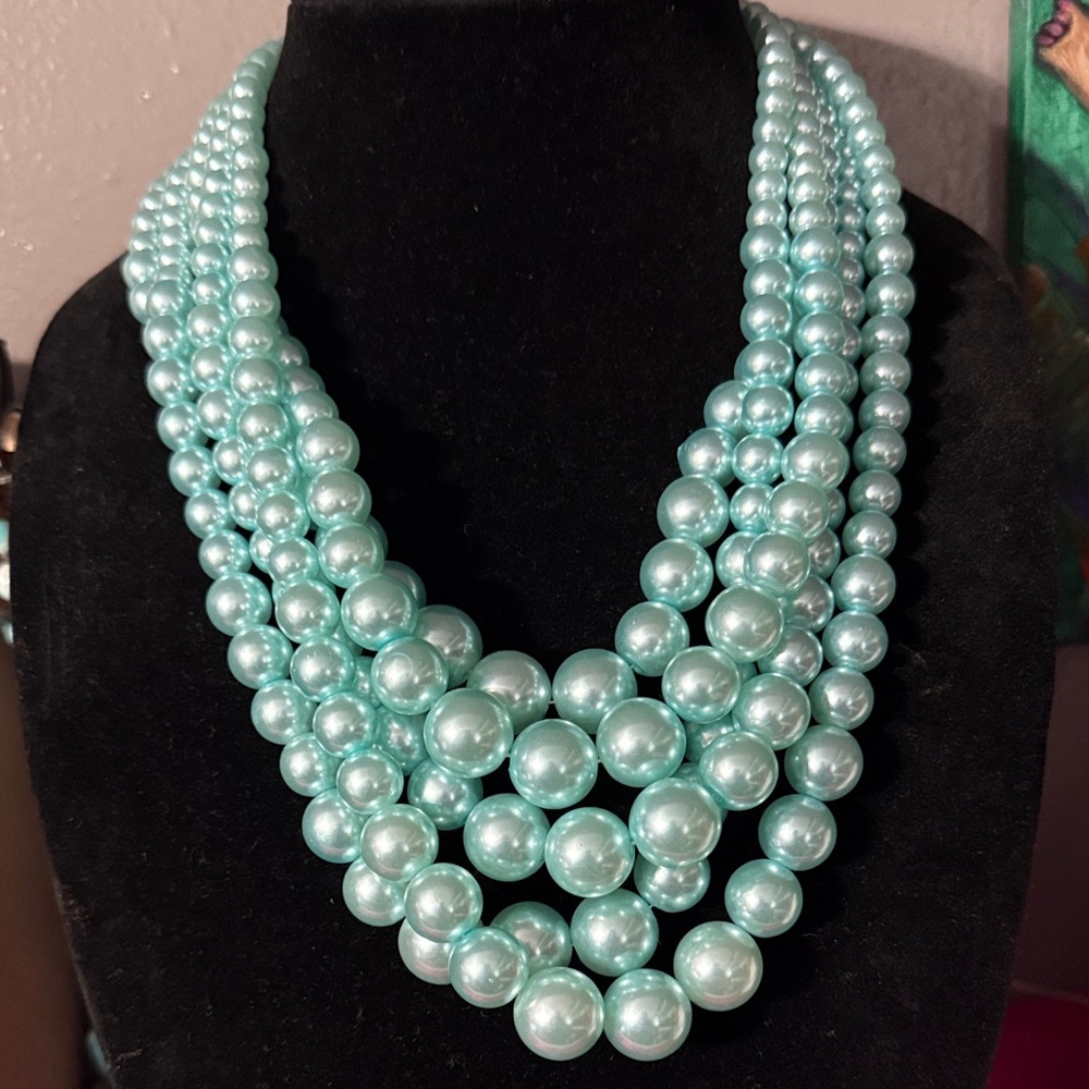 Elegant Aqua Pearl Necklace